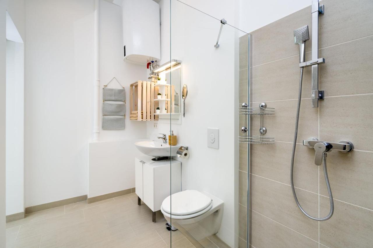 The Lohmeyerstr Vh Links, 2 Bedroom Up To 5 People 柏林 外观 照片