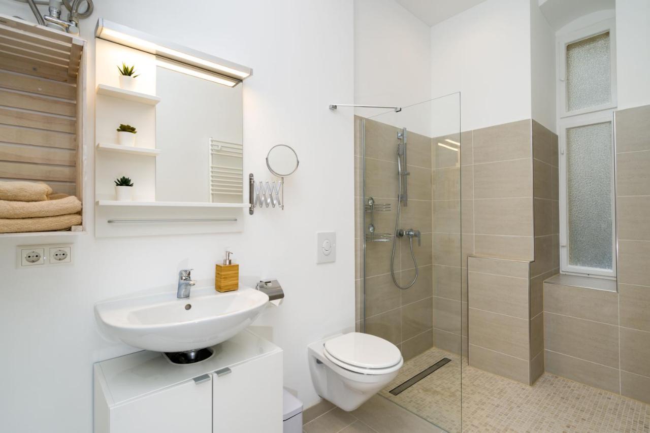 The Lohmeyerstr Vh Links, 2 Bedroom Up To 5 People 柏林 外观 照片